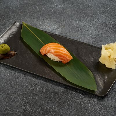 С лососем в Колхида Palace по цене 175