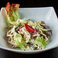 Салат со стручковой фасолью и говяжьим языком в Седьмое небо