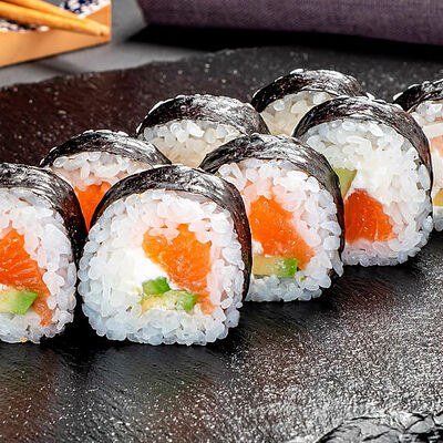 Сяке авокадо в Sushi Master по цене 18 р.