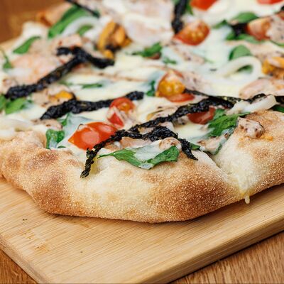 Пицца римская Морская в Pizza Roma по цене 940 ₽