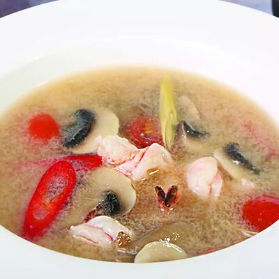 Том ям на кокосовом молоке в Шири по цене 750 ₽