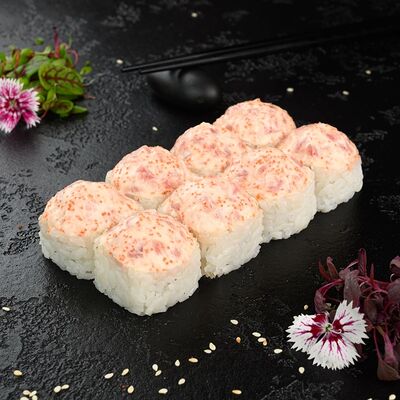 Лава с тунцом 8 шт в Суши Профи по цене 729 ₽