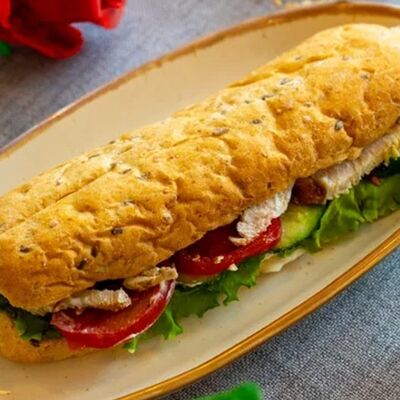 Панини с курицей в Luffy Coffee & Art по цене 1500 ₸