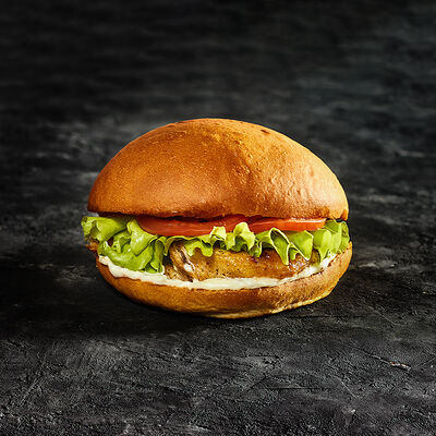 Цезарь Фреш бургер в Burger Club по цене 410 ₽