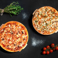 Логотип Пицца Семейная точка