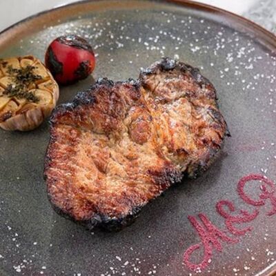 Свиной стейк 