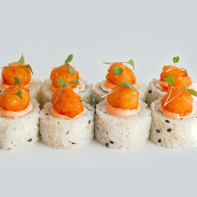 Ролл с глазированной креветкой в Mad Chicken по цене 650 ₽