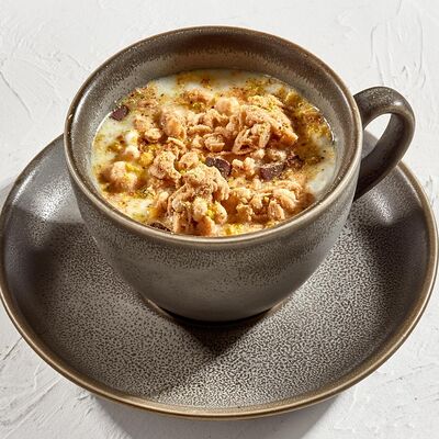 Мацони с медом и грецким орехом в Мадлоби по цене 390 ₽