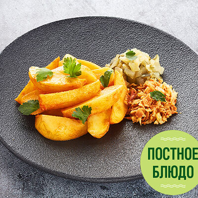 Картофель запечённый, соленые огурцы, лук фри и зелень в Теремок по цене 164 ₽