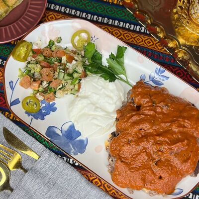 Искендер из говядины в Стамбул Сити по цене 1100 ₽