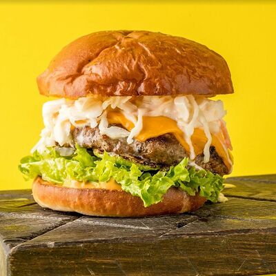Квашеный бургер в Mesto Burger по цене 250