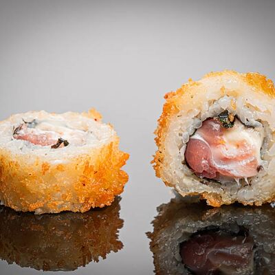 Хот-ролл Батакон с креветкой в Суши Солод по цене 540 ₽