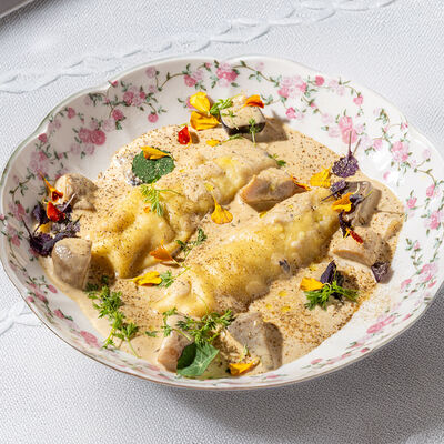 Вареники с картофелем в Lores по цене 890 ₽