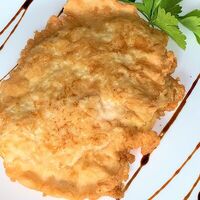 Шницель куриный в сырной корочке в Фрау Клара