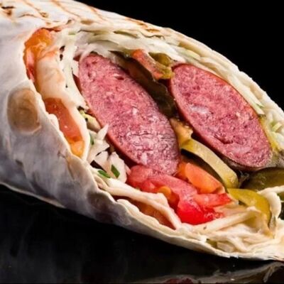 Хот-дог с сосиской в лаваше двойной в СПб Шаверма по цене 380 ₽