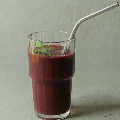 Смузи Ягодная бомба в Крапива по цене 540 ₽