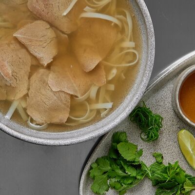 Фо бо с говядиной в 96 азиаток по цене 770 ₽