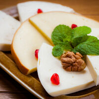 Грузинские сыры на выбор в Кафе Kulinari