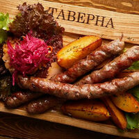 Куриные колбаски с сыром в Таверна