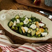 Салат с артишоками и фетой в Borrachitos