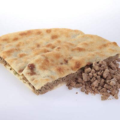 Осетинский пирог с печенью говяжьей и солеными огурцами в Осетинские пироги Виктория по цене 1030 ₽