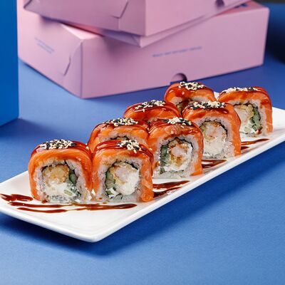 Креветка темпура с лососем в Why Not Sushi по цене 999 ₽