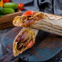 Мегашаурма Микс с курицей и ягненком в лаваше в Сахара