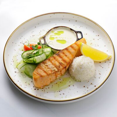 Стейк из семги в Rabbit по цене 7490 ₸