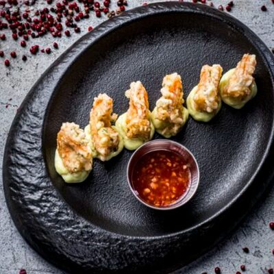 Креветки в темпуре с муссом Сладкий васаби в Edateca Едатека по цене 590 ₽