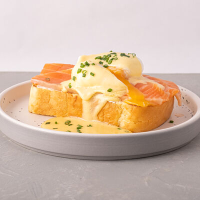 Бенедикт с семгой в Мечтатели по цене 630 ₽