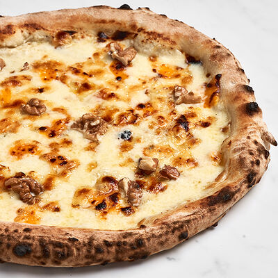 Пицца Четыре сыра 23 см в Mojo по цене 390