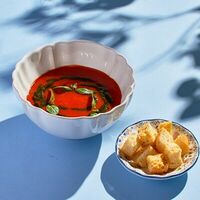 Томатный суп с гренками и соусом песто в Итальянское бистро Figata