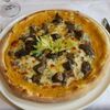 Пицца с кремом из тыквы и миксом из грибов в Ristorante Da Claudio по цене 40