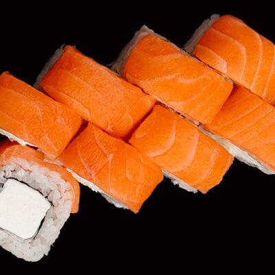 Филадельфия с лососем в Set-Box по цене 560 ₽