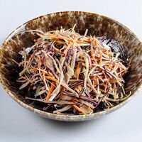 Салат Коул Слоу с оригинальным соусом в Стейк & Эггс