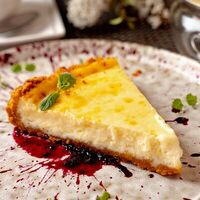 Чизкейк в Ночь, улица, фонарь