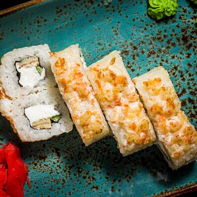 Ролл Сальмон Чиз в Суши Море Мото по цене 479 ₽