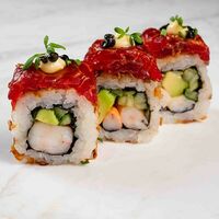 Ролл Сатоши в Satoshi Sushi