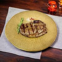 Стейк Нью-Йорк в Asado