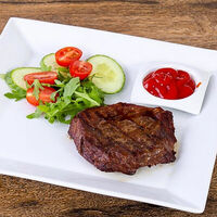 Стейк из говядины в Piccola Pizza