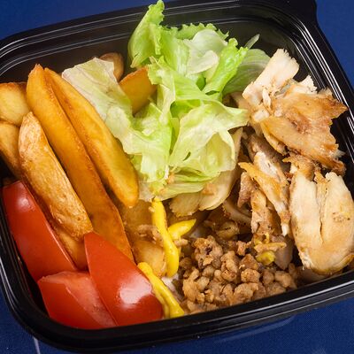 Шаурма-боул с курицей и овощами в Greco по цене 410 ₽