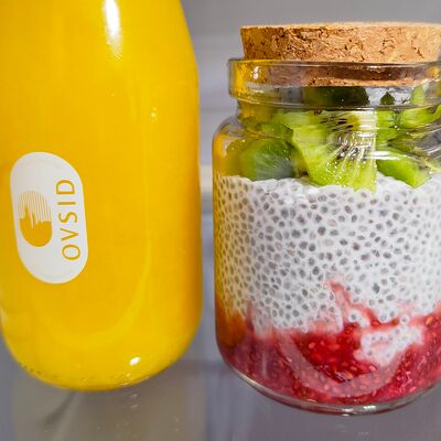 Чиа-пудинг Киви и апельсиновый сок в Ovsid по цене 450 ₽