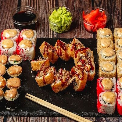 Сет Запеченный в SushiMania по цене 3100 ₽