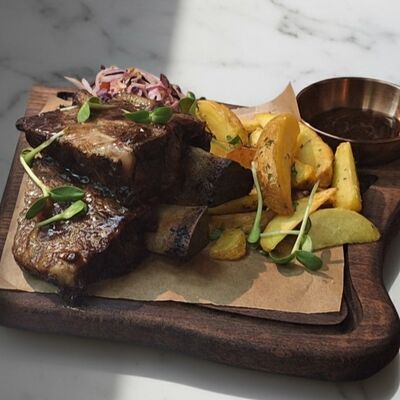 Говяжьи ребра Short Ribs в Foxinn по цене 1240 ₽