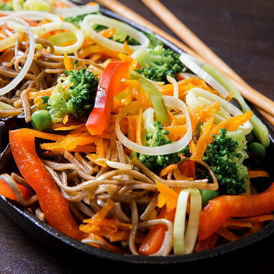 Гречневая лапша с овощами в Чайна Тун по цене 250