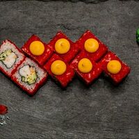 Калифорния с креветкой в YUMMY