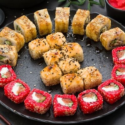 Сет Третий не лишний в Omakase Yoshitake Sushi по цене 2800 ₽