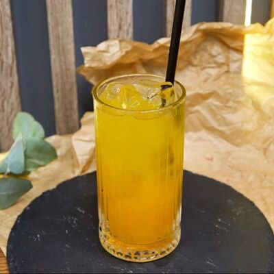 Груша и ромашка в ШУМАН по цене 550 ₽