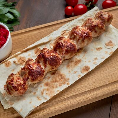 Люля-кебаб из курицы в Инжир по цене 460 ₽