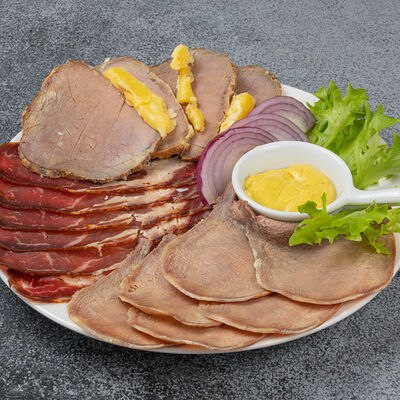 Мясное ассорти в У Бурчо по цене 2500 ₽